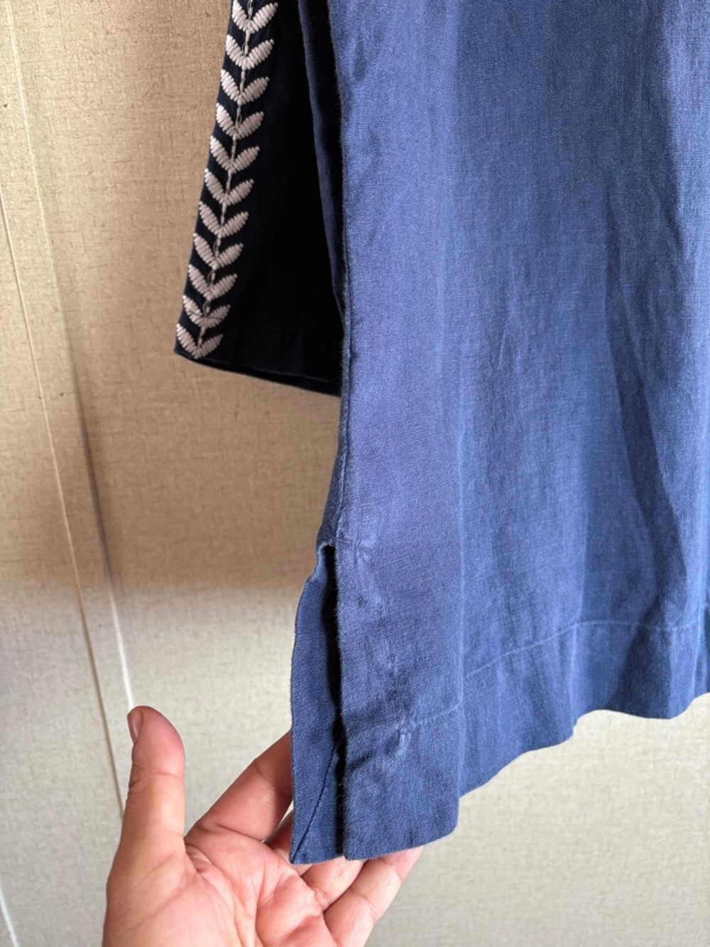 JM Collection Linen Tunic Sz 12 Navy Blue Embroidered Bohemian Peasant Coastal - Picture 10 of 15